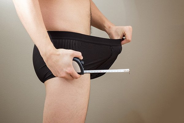 Chàng trai 28 tuổi không dám yêu vì 'cậu nhỏ' chỉ bằng đứa trẻ, đi khám mới biết lý do - 1 Chàng trai 28 tuổi không dám yêu vì 'cậu nhỏ' chỉ bằng đứa trẻ, đi khám mới biết lý do - 1