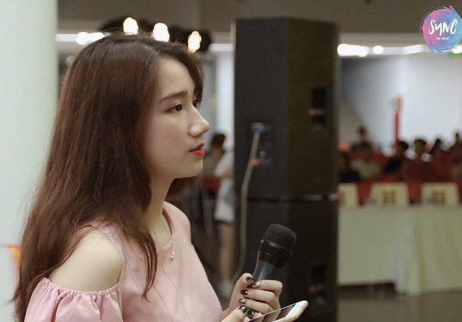 Nữ sinh sư phạm Văn 'xinh như hoa': Học sinh toàn gọi bằng chị, từng giúp em chậm hiểu đạt kì tích - 12 Nữ sinh sư phạm Văn 'xinh như hoa': Học sinh toàn gọi bằng chị, từng giúp em chậm hiểu đạt kì tích - 12