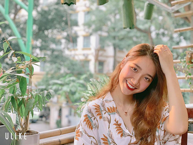 Nữ sinh sư phạm Văn 'xinh như hoa': Học sinh toàn gọi bằng chị, từng giúp em chậm hiểu đạt kì tích - 2 Nữ sinh sư phạm Văn 'xinh như hoa': Học sinh toàn gọi bằng chị, từng giúp em chậm hiểu đạt kì tích - 2