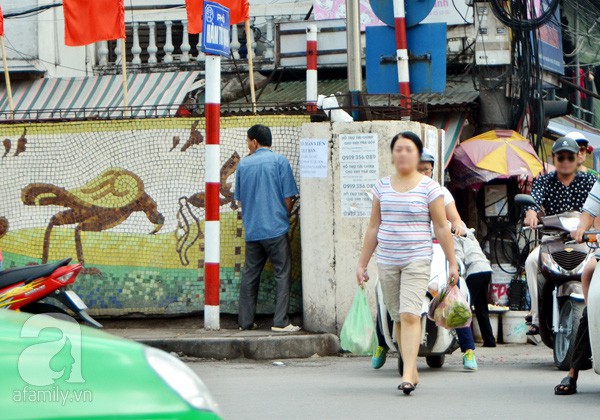 Vụ mô hình triển lãm ở Hồ Gươm bị di dời vì người dân tưởng nhầm là toilet: Những cái 'tặc lưỡi' nghe rất vô lý nhưng lại chẳng thuyết phục chút nào - 5 Vụ mô hình triển lãm ở Hồ Gươm bị di dời vì người dân tưởng nhầm là toilet: Những cái 'tặc lưỡi' nghe rất vô lý nhưng lại chẳng thuyết phục chút nào - 5