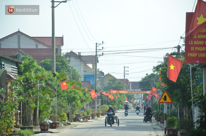 Chùm ảnh: Hàng loạt nhà biệt thự, cao tầng mọc lên như nấm tại 'làng xuất khẩu lao động' ở Hà Tĩnh Chùm ảnh: Hàng loạt nhà biệt thự, cao tầng mọc lên như nấm tại 'làng xuất khẩu lao động' ở Hà Tĩnh