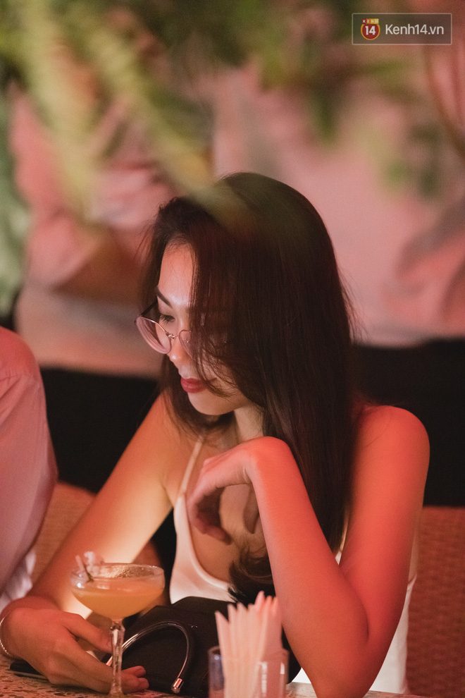 Mãn nhãn với những màn hoá trang của dàn trai xinh gái đẹp trong đêm Halloween - 13 Mãn nhãn với những màn hoá trang của dàn trai xinh gái đẹp trong đêm Halloween - 13
