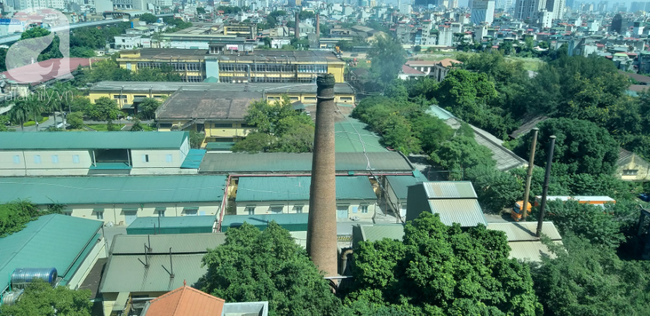 Không khí Hà Nội mịt mù: Những ống khói chọc trời trong lòng Thủ đô - 11 Không khí Hà Nội mịt mù: Những ống khói chọc trời trong lòng Thủ đô - 11