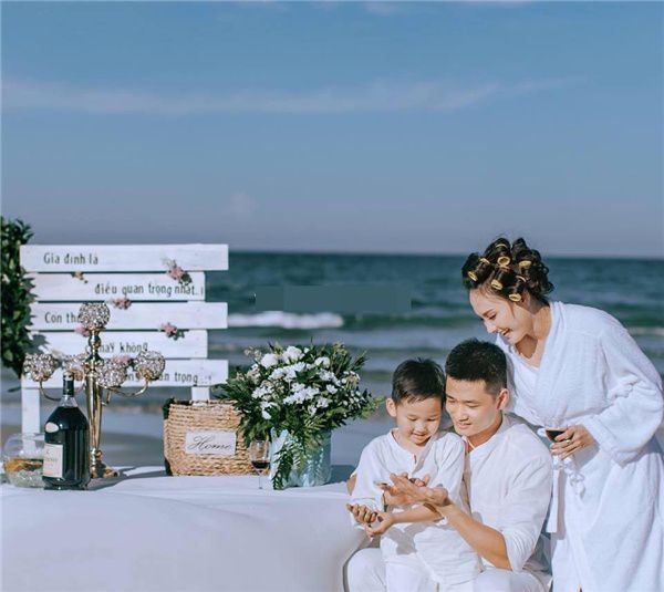 Lấy chồng khi vẫn còn ngồi trên ghế nhà trường vì lý do bất đắc dĩ, Bảo Thanh bất ngờ tiết lộ bí quyết để duy trì hạnh phúc sau gần 10 năm hôn nhân - 7 Lấy chồng khi vẫn còn ngồi trên ghế nhà trường vì lý do bất đắc dĩ, Bảo Thanh bất ngờ tiết lộ bí quyết để duy trì hạnh phúc sau gần 10 năm hôn nhân - 7
