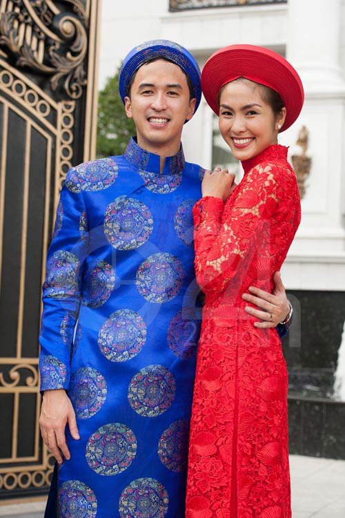 Đông Nhi và dàn sao nữ Việt xinh rạng ngời trong tà áo dài khi theo chàng về dinh - 9 Đông Nhi và dàn sao nữ Việt xinh rạng ngời trong tà áo dài khi theo chàng về dinh - 9