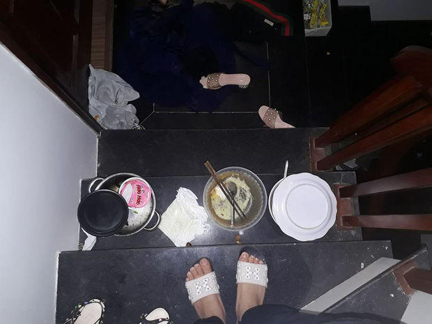 Chung trọ cùng các chị gái xinh đẹp, 'khổ chủ' kêu trời vì ra đường như 'thánh nữ' mà về nhà thì 'thánh ở bẩn' Chung trọ cùng các chị gái xinh đẹp, 'khổ chủ' kêu trời vì ra đường như 'thánh nữ' mà về nhà thì 'thánh ở bẩn'