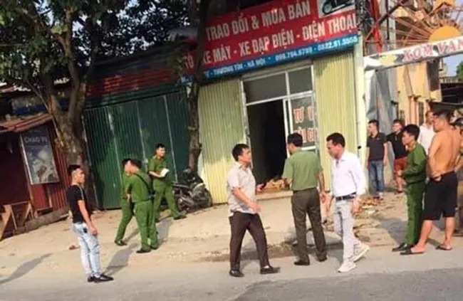 Bắt 2 đối tượng liên quan đến vụ án mạng tại hiệu cầm đồ Bắt 2 đối tượng liên quan đến vụ án mạng tại hiệu cầm đồ