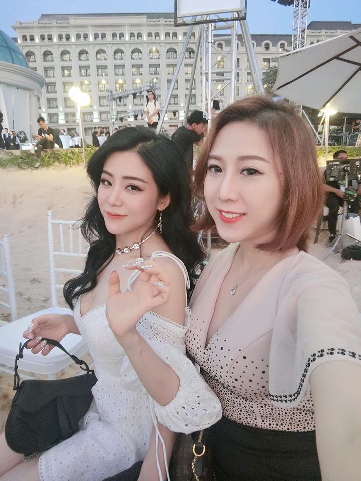 Không bõ công chờ đợi, cuối cùng em gái Ông Cao Thắng cũng chịu đăng hình cưới xinh đẹp bên anh trai và chị dâu ở Phú Quốc rồi - 9 Không bõ công chờ đợi, cuối cùng em gái Ông Cao Thắng cũng chịu đăng hình cưới xinh đẹp bên anh trai và chị dâu ở Phú Quốc rồi - 9