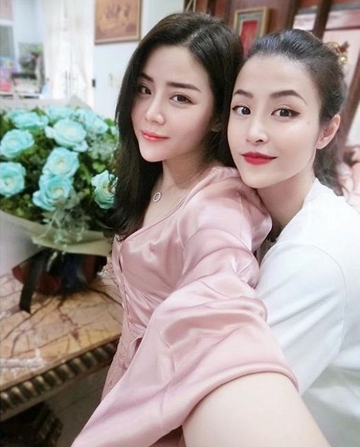 Không bõ công chờ đợi, cuối cùng em gái Ông Cao Thắng cũng chịu đăng hình cưới xinh đẹp bên anh trai và chị dâu ở Phú Quốc rồi - 4 Không bõ công chờ đợi, cuối cùng em gái Ông Cao Thắng cũng chịu đăng hình cưới xinh đẹp bên anh trai và chị dâu ở Phú Quốc rồi - 4