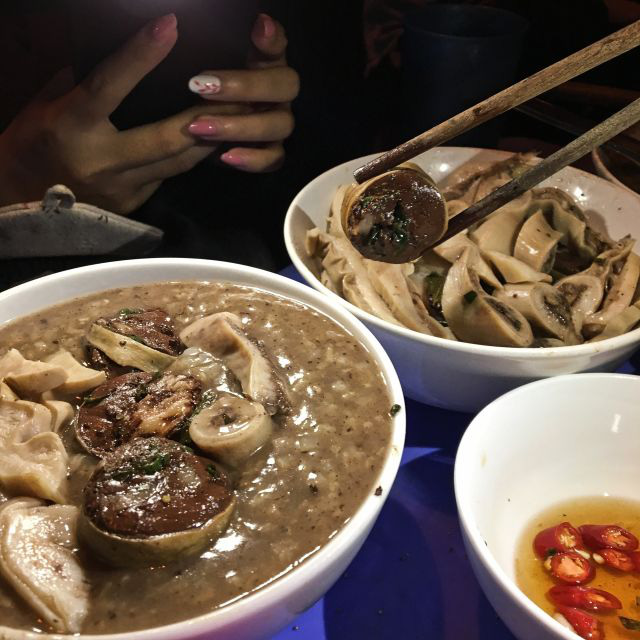 Tiết trời se lạnh, mọi người đổ xô đi ăn món cháo khoái khẩu, chuyên gia cảnh báo nguy cơ nhiễm sán và ti tỉ bệnh khác - 3 Tiết trời se lạnh, mọi người đổ xô đi ăn món cháo khoái khẩu, chuyên gia cảnh báo nguy cơ nhiễm sán và ti tỉ bệnh khác - 3