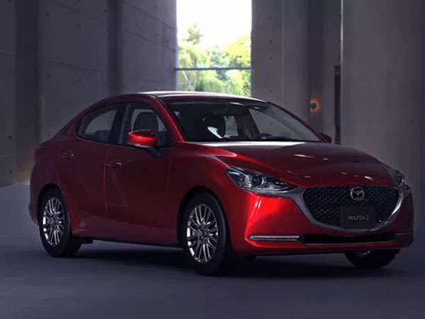 Mazda2 sedan thế hệ mới chính thức trình diện Mazda2 sedan thế hệ mới chính thức trình diện