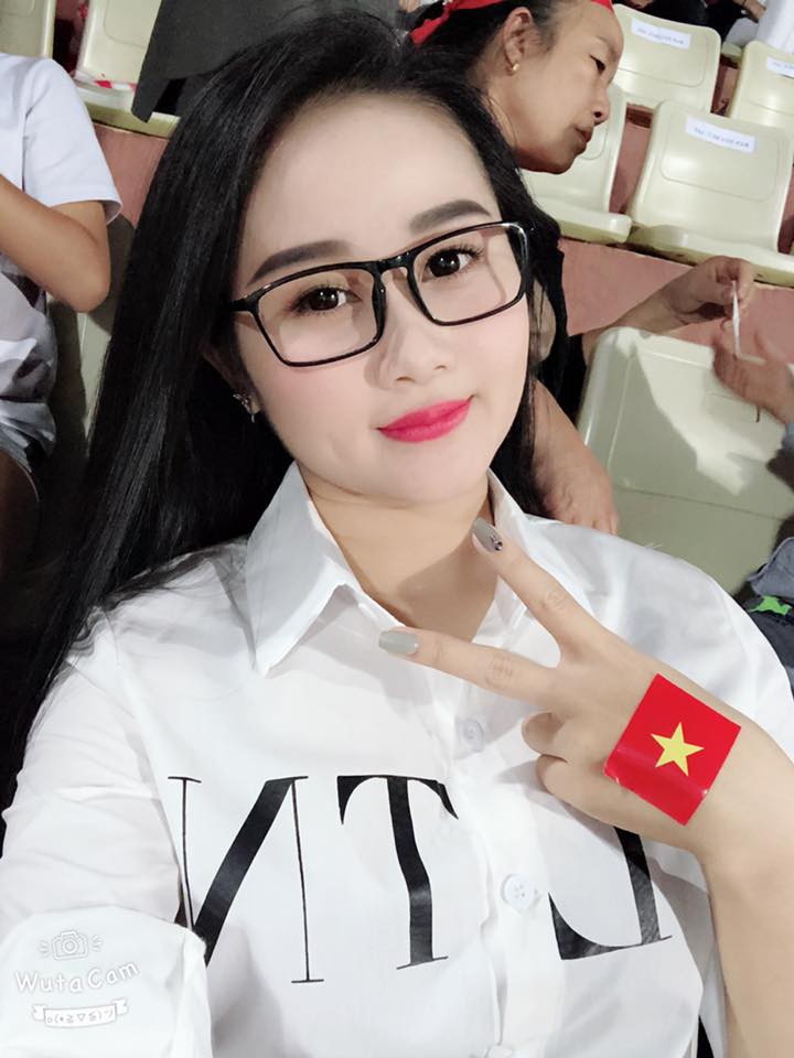 Chân dung Nguyễn Tiến Linh - chàng cầu thủ đang được dân mạng truy lùng sau bàn thắng duy nhất hạ gục đối thủ nặng ký UAE - 18 Chân dung Nguyễn Tiến Linh - chàng cầu thủ đang được dân mạng truy lùng sau bàn thắng duy nhất hạ gục đối thủ nặng ký UAE - 18