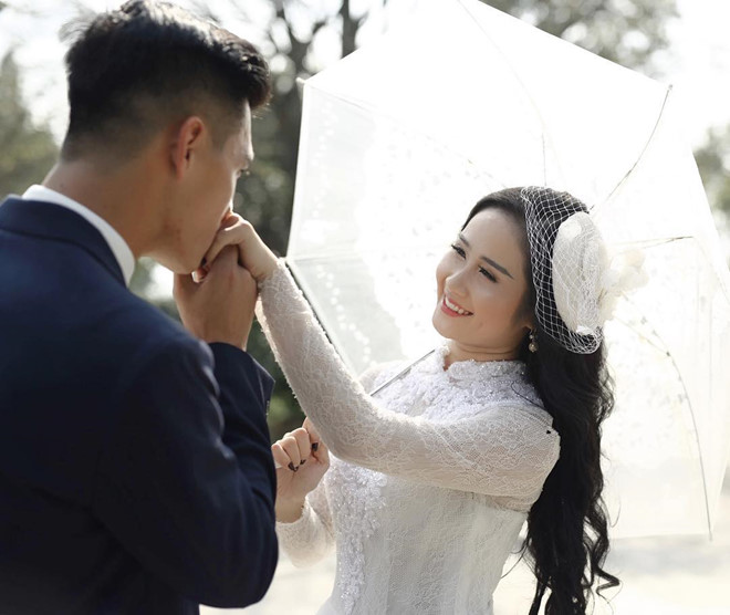Chân dung Nguyễn Tiến Linh - chàng cầu thủ đang được dân mạng truy lùng sau bàn thắng duy nhất hạ gục đối thủ nặng ký UAE - 13 Chân dung Nguyễn Tiến Linh - chàng cầu thủ đang được dân mạng truy lùng sau bàn thắng duy nhất hạ gục đối thủ nặng ký UAE - 13