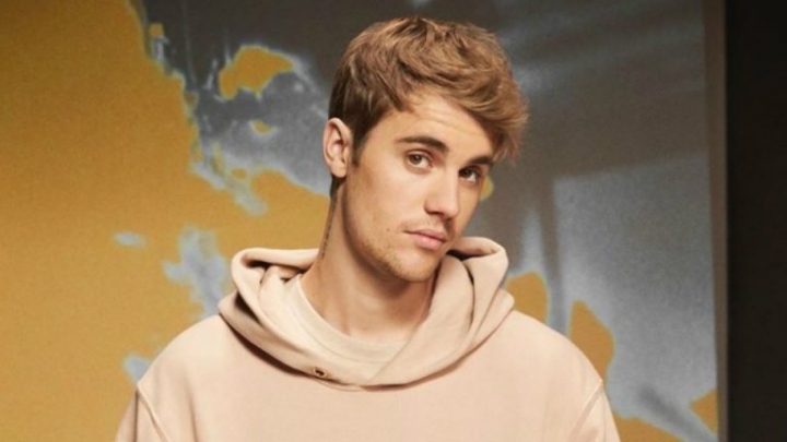 Justin Bieber nộp đơn đăng ký nhãn hiệu 'R & BIEBER' Justin Bieber nộp đơn đăng ký nhãn hiệu 'R & BIEBER'