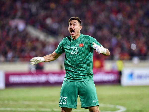 Thi đấu ở Muangthong United, Văn Lâm không để thủng lưới bàn nào sau 3 trận đối đầu ĐT Thái Lan - 1 Thi đấu ở Muangthong United, Văn Lâm không để thủng lưới bàn nào sau 3 trận đối đầu ĐT Thái Lan - 1