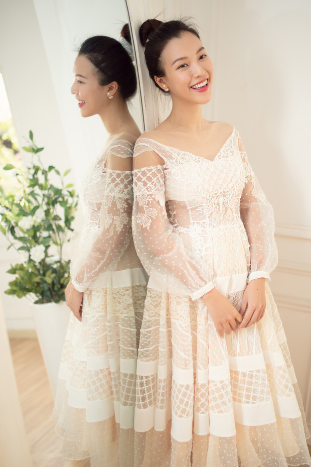Vài ngày trước đám cưới, Hoàng Oanh một mình đi thử váy cưới nhưng vẫn khiến người hâm mộ xao xuyến vì quá đẹp - 5 Vài ngày trước đám cưới, Hoàng Oanh một mình đi thử váy cưới nhưng vẫn khiến người hâm mộ xao xuyến vì quá đẹp - 5