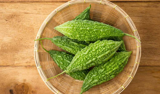 Dù có thích mướp đắng đến mấy thì 5 nhóm người này cũng phải hạn chế ăn để tránh nguy hại sức khỏe - 1 Dù có thích mướp đắng đến mấy thì 5 nhóm người này cũng phải hạn chế ăn để tránh nguy hại sức khỏe - 1