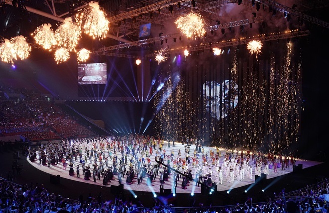 Tổng thống Philippines phát biểu, võ sĩ huyền thoại Manny Pacquiao thắp lửa, SEA Games 30 chính thức bắt đầu - 1 Tổng thống Philippines phát biểu, võ sĩ huyền thoại Manny Pacquiao thắp lửa, SEA Games 30 chính thức bắt đầu - 1