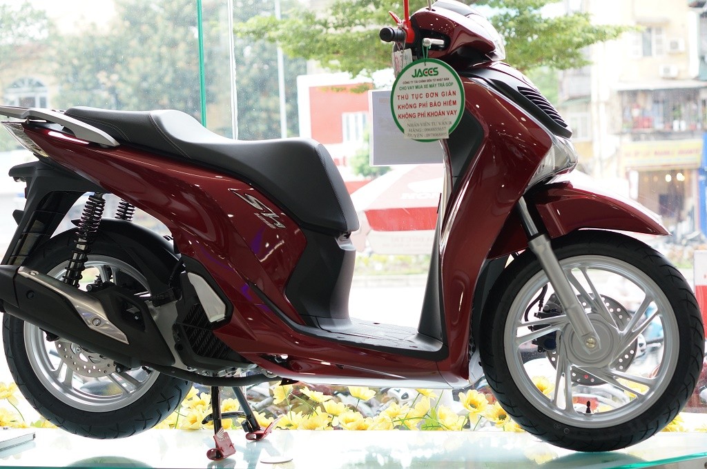 Bảng giá xe máy tay ga Honda tháng 12: SH tăng phi mã, làm giá chóng mặt - 4 Bảng giá xe máy tay ga Honda tháng 12: SH tăng phi mã, làm giá chóng mặt - 4