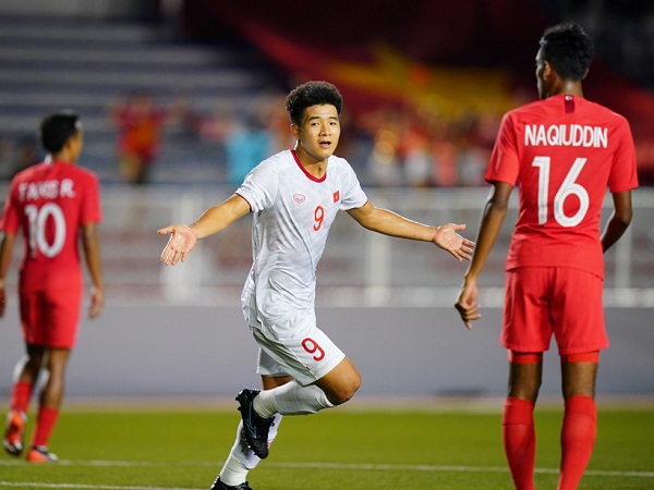 U22 Việt Nam 1-0 U22 Singapore: Hà Đức Chinh ghi 'bàn thắng vàng', Việt Nam đặt 1 chân vào bán kết U22 Việt Nam 1-0 U22 Singapore: Hà Đức Chinh ghi 'bàn thắng vàng', Việt Nam đặt 1 chân vào bán kết