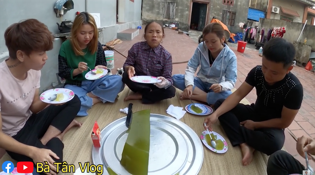 Mùa đông đã 'ập vào mặt' cả tuần nay, Sa Pa còn rơi cả tuyết mà bà Tân vẫn cần làm thạch lá dứa để...'ăn cho nó mát' - 8 Mùa đông đã 'ập vào mặt' cả tuần nay, Sa Pa còn rơi cả tuyết mà bà Tân vẫn cần làm thạch lá dứa để...'ăn cho nó mát' - 8
