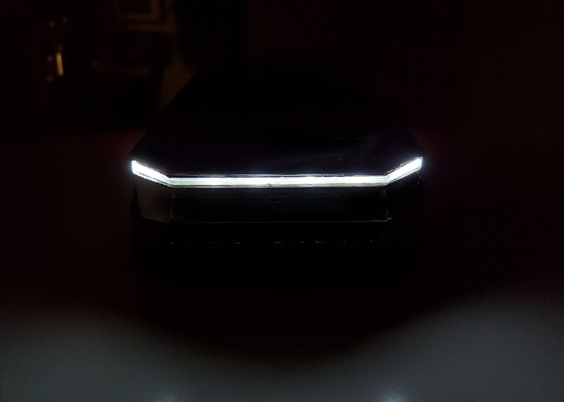 Không đợi được chính hãng, người hâm mộ đã in 3D bán tải Tesla Cybertruck cho riêng mình - 5 Không đợi được chính hãng, người hâm mộ đã in 3D bán tải Tesla Cybertruck cho riêng mình - 5