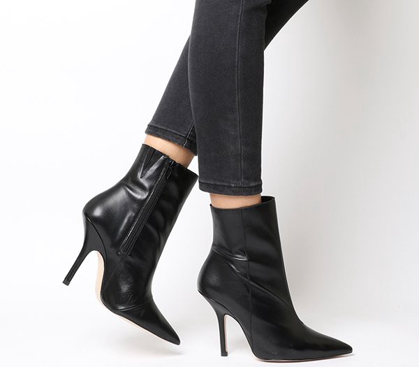 Chắc hẳn chị em sở hữu vài đôi boots, nhưng diện thế nào cho sang, phong cách không phải ai cũng biết - 10 Chắc hẳn chị em sở hữu vài đôi boots, nhưng diện thế nào cho sang, phong cách không phải ai cũng biết - 10