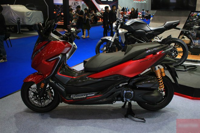Honda Forza 300 có gì 'đáng gờm' - 4 Honda Forza 300 có gì 'đáng gờm' - 4