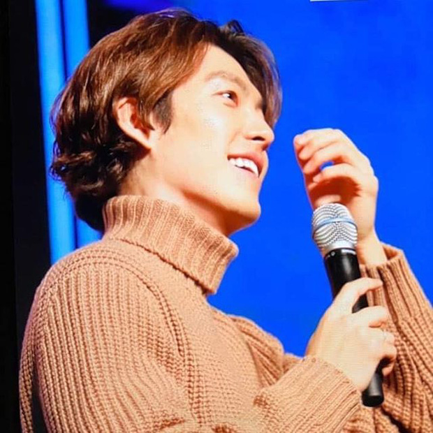 Kim Woo Bin trở lại với ngoại hình đỉnh cao trong fanmeeting sau hơn 2 năm ở ẩn hoàn toàn để điều trị ung thư - 8 Kim Woo Bin trở lại với ngoại hình đỉnh cao trong fanmeeting sau hơn 2 năm ở ẩn hoàn toàn để điều trị ung thư - 8
