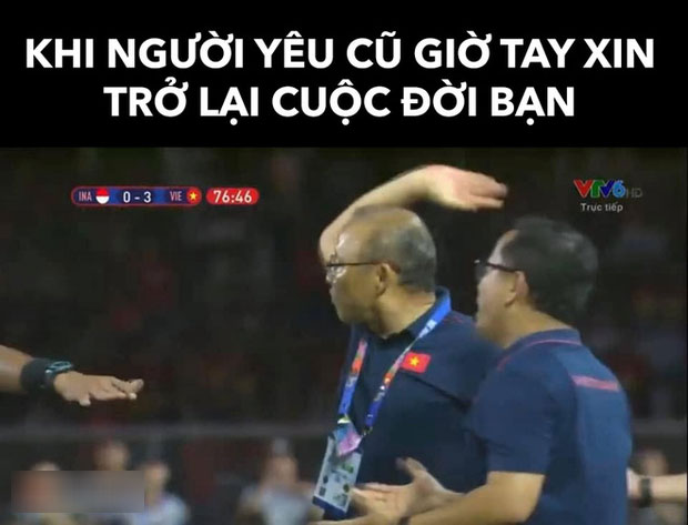 Khoảnh khắc 'cà khịa' trọng tài đi vào lịch sử của thầy Park Hang Seo trở thành nguồn cảm hứng chế ảnh bất tận của cư dân mạng - 17 Khoảnh khắc 'cà khịa' trọng tài đi vào lịch sử của thầy Park Hang Seo trở thành nguồn cảm hứng chế ảnh bất tận của cư dân mạng - 17