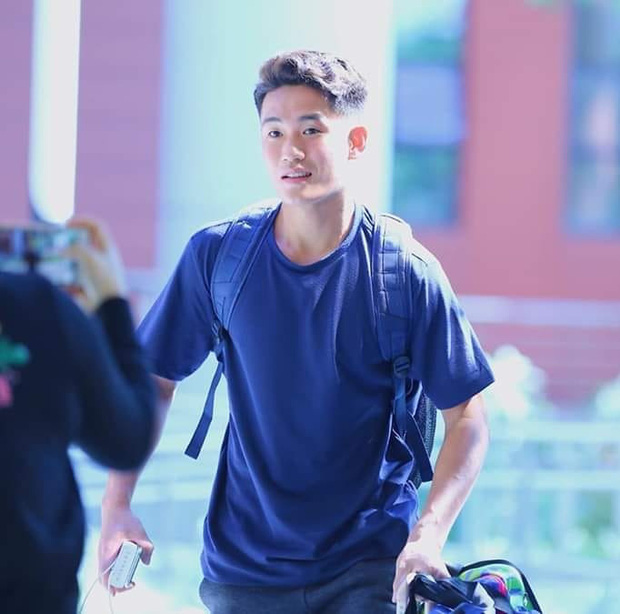 Bộ ba trai đẹp 'cực phẩm' của U22 Việt Nam khiến hội fan girl chết mê chết mệt gọi tên Hoàng Đức - Tấn Sinh - Trọng Hùng - 9 Bộ ba trai đẹp 'cực phẩm' của U22 Việt Nam khiến hội fan girl chết mê chết mệt gọi tên Hoàng Đức - Tấn Sinh - Trọng Hùng - 9