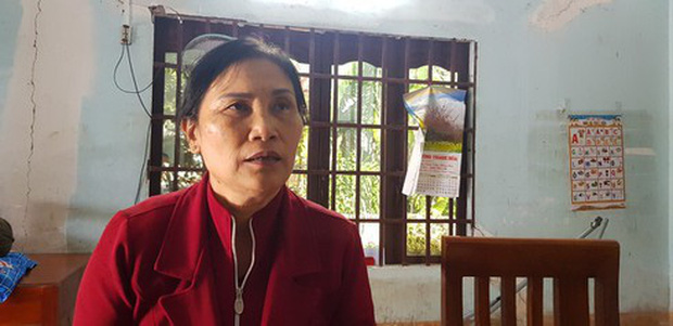 Vụ cha hiếp dâm con gái 8 tuổi: 'Cháu nó chảy nhiều máu, kể bị bố làm đau' Vụ cha hiếp dâm con gái 8 tuổi: 'Cháu nó chảy nhiều máu, kể bị bố làm đau'