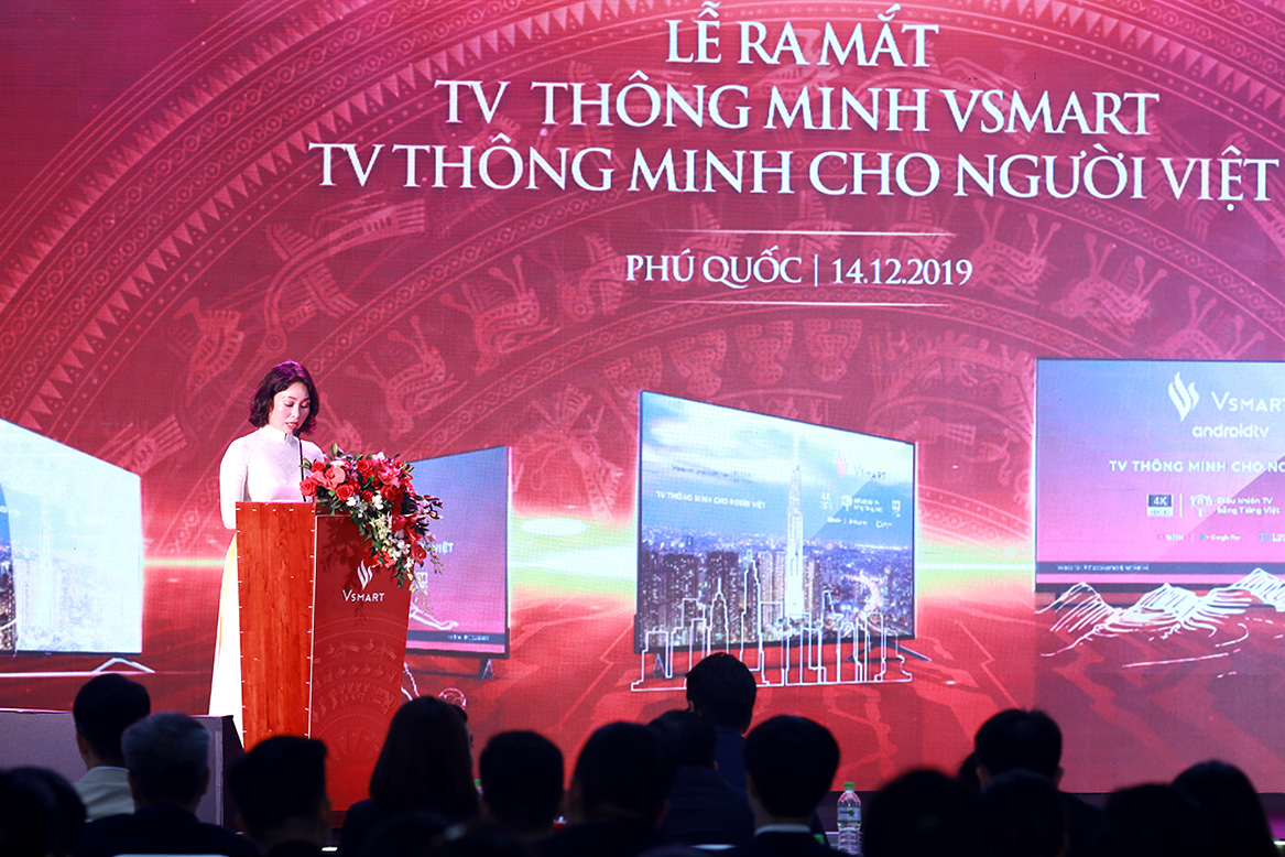 Vingroup công bố 5 mẫu Smart TV, giá chỉ từ 8 triệu Vingroup công bố 5 mẫu Smart TV, giá chỉ từ 8 triệu