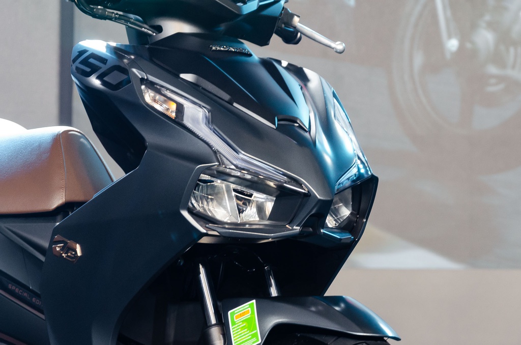 Chi tiết Honda Air Blade 2020: Giá cao nhất 56,4 triệu đồng, thêm bản 150cc, phanh ABS, đồng hồ Full LCD - 6 Chi tiết Honda Air Blade 2020: Giá cao nhất 56,4 triệu đồng, thêm bản 150cc, phanh ABS, đồng hồ Full LCD - 6