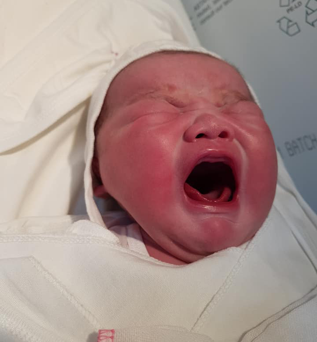 Phú Thọ: Bé trai vừa chào đời có cân nặng kỷ lục 5,1kg Phú Thọ: Bé trai vừa chào đời có cân nặng kỷ lục 5,1kg