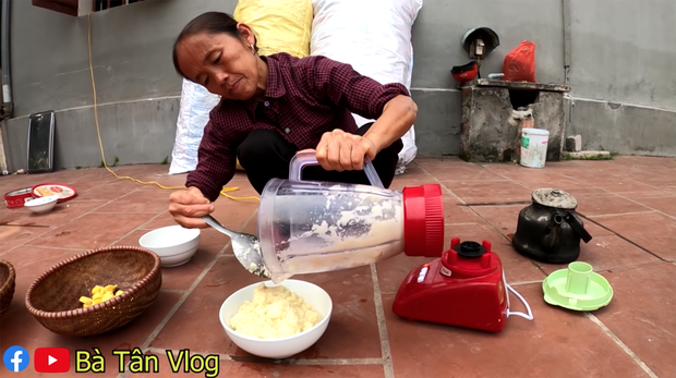 Làm một mâm kim chi củ cải 'siêu ngon khổng lồ' nhưng bà Tân Vlog lại mời khách thưởng thức theo cách kì dị thế này đây - 2 Làm một mâm kim chi củ cải 'siêu ngon khổng lồ' nhưng bà Tân Vlog lại mời khách thưởng thức theo cách kì dị thế này đây - 2