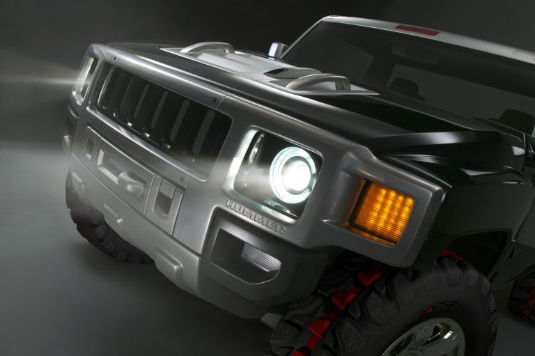 Bán tải Hummer chuẩn bị hồi sinh với động cơ điện siêu mạnh mẽ - 1 Bán tải Hummer chuẩn bị hồi sinh với động cơ điện siêu mạnh mẽ - 1