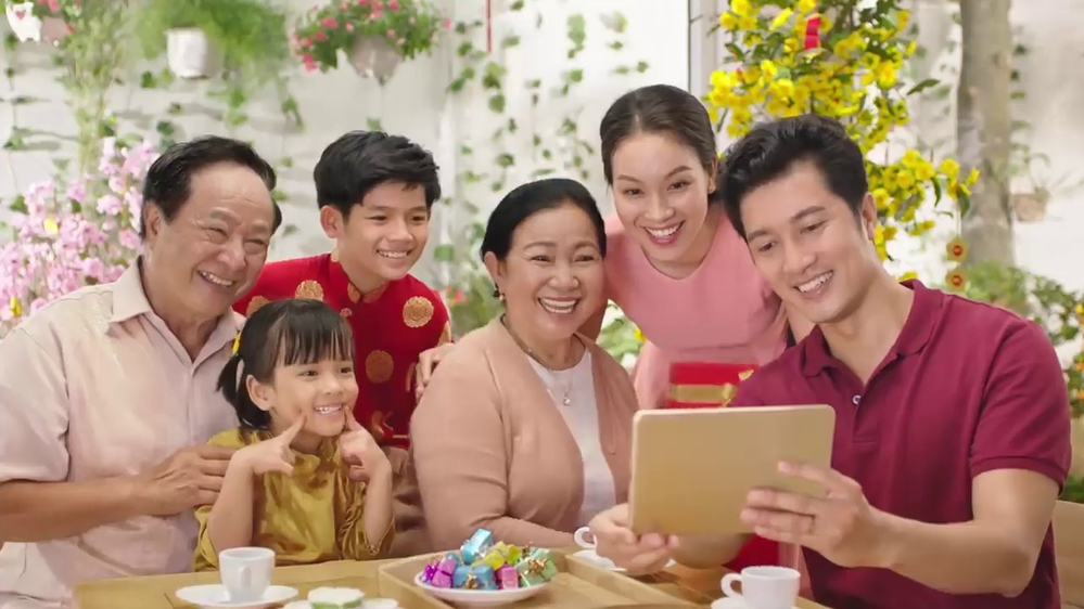 Tết nội hay tết ngoại? Tết nội hay tết ngoại?