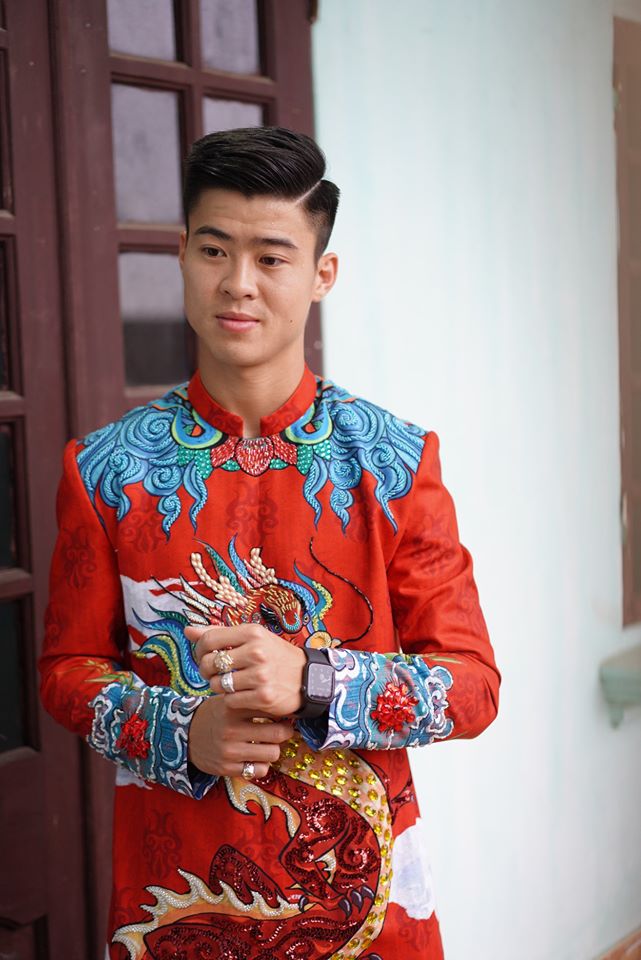 Loạt khoảnh khắc từ lãng mạn đến hài hước trong đám hỏi Duy Mạnh - Quỳnh Anh khiến dân mạng 'phát cuồng' Loạt khoảnh khắc từ lãng mạn đến hài hước trong đám hỏi Duy Mạnh - Quỳnh Anh khiến dân mạng 'phát cuồng'