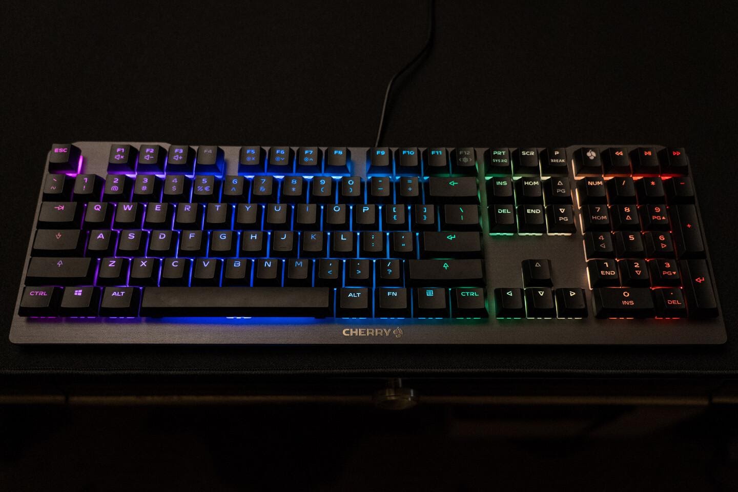 Cherry switch cơ VIOLA giá rẻ, mở màn cuộc đối đầu với các switch nhái MX - 2 Cherry switch cơ VIOLA giá rẻ, mở màn cuộc đối đầu với các switch nhái MX - 2