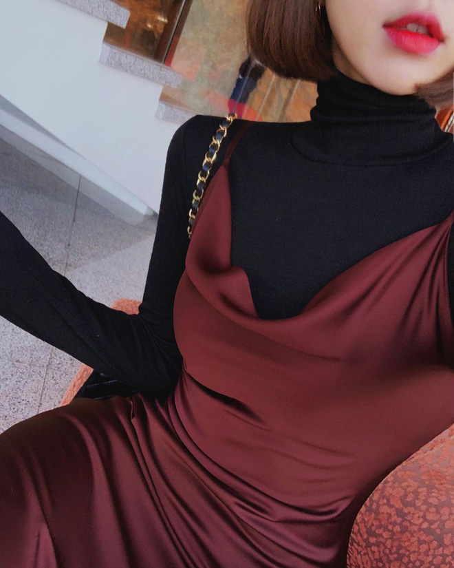 Đi shopping đồ Tết, bạn cứ nhắm 5 kiểu váy sau mà sắm, đảm bảo đi du Xuân vừa ấm vừa xinh hết nút - 7 Đi shopping đồ Tết, bạn cứ nhắm 5 kiểu váy sau mà sắm, đảm bảo đi du Xuân vừa ấm vừa xinh hết nút - 7