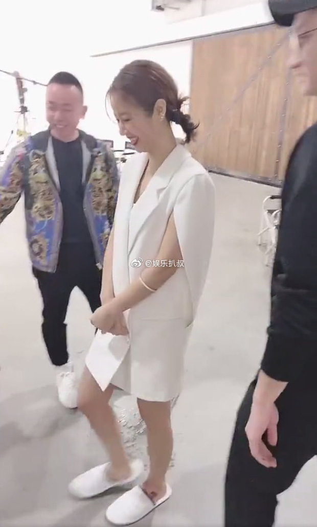 Rộ thông tin Lâm Tâm Như mang thai lần 2 ở tuổi 44 - 3