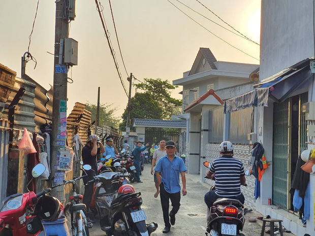 Sài Gòn: Cháy nhà kinh hoàng sáng 27 Tết, 5 người trong một gia đình chết thảm Sài Gòn: Cháy nhà kinh hoàng sáng 27 Tết, 5 người trong một gia đình chết thảm