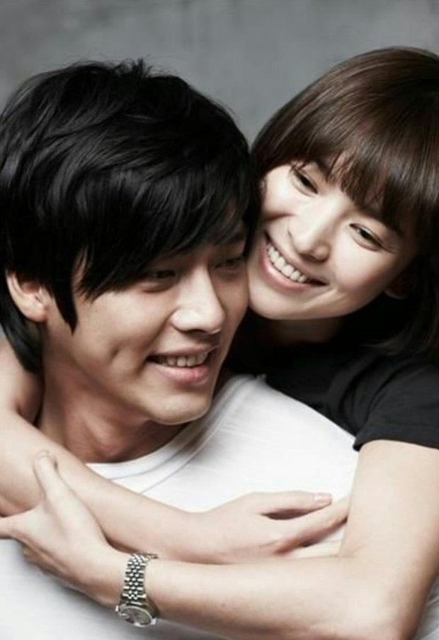 Tam giác quan hệ Song Hye Kyo, Bi Rain, Hyun Bin bất ngờ bị hé lộ qua nhóm chat 'săn gái' của Joo Jin Mo - Jang Dong Gun? - 3 Tam giác quan hệ Song Hye Kyo, Bi Rain, Hyun Bin bất ngờ bị hé lộ qua nhóm chat 'săn gái' của Joo Jin Mo - Jang Dong Gun? - 3