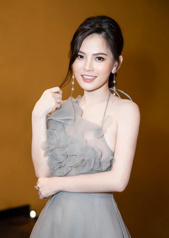 Phi Huyền Trang nói về clip nóng với người có vợ: Tôi không giật chồng - đi khách, có người biến thái bắt tôi đáp ứng ông ta - 4 Phi Huyền Trang nói về clip nóng với người có vợ: Tôi không giật chồng - đi khách, có người biến thái bắt tôi đáp ứng ông ta - 4