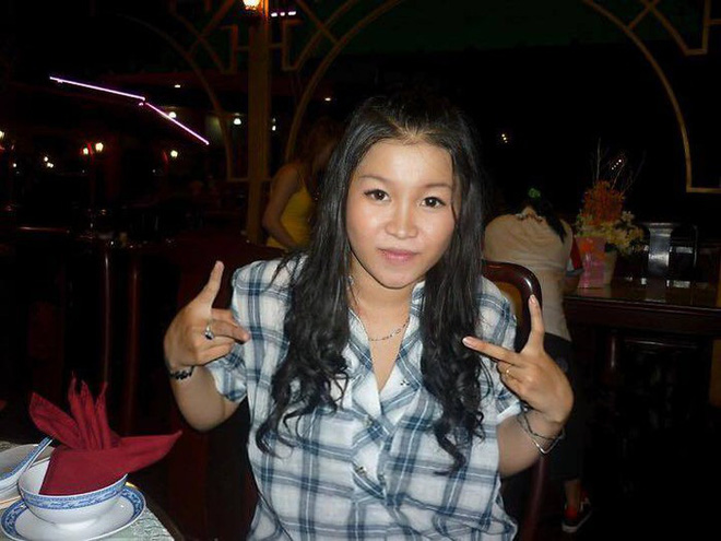 Mùng 2 cắn hạt dưa 'tám' chuyện yêu đương với Yến Xuân - bạn gái Lâm Tây: Tôi không tìm người bao bọc, tôi cần anh cảm thông với mình - 2 Mùng 2 cắn hạt dưa 'tám' chuyện yêu đương với Yến Xuân - bạn gái Lâm Tây: Tôi không tìm người bao bọc, tôi cần anh cảm thông với mình - 2
