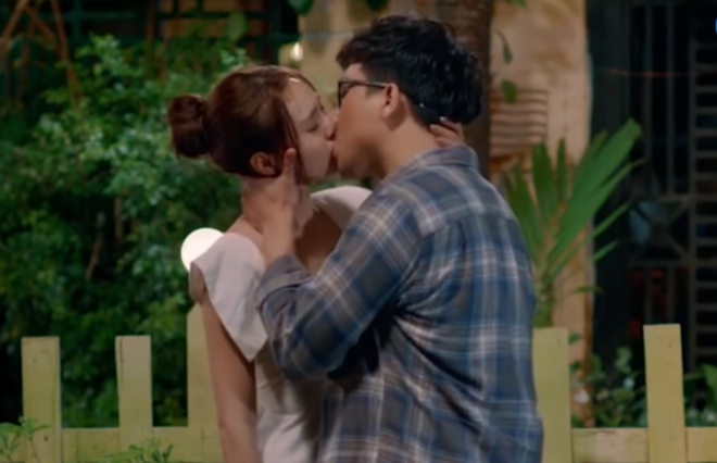 Hari Won: 'Khi Trấn Thành hôn Ninh Dương Lan Ngọc, tôi quên đó là chồng mình' - 1 Hari Won: 'Khi Trấn Thành hôn Ninh Dương Lan Ngọc, tôi quên đó là chồng mình' - 1