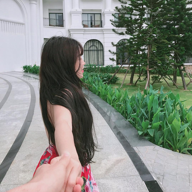 Mùng 2 cắn hạt dưa 'tám' chuyện yêu đương với Yến Xuân - bạn gái Lâm Tây: Tôi không tìm người bao bọc, tôi cần anh cảm thông với mình - 7 Mùng 2 cắn hạt dưa 'tám' chuyện yêu đương với Yến Xuân - bạn gái Lâm Tây: Tôi không tìm người bao bọc, tôi cần anh cảm thông với mình - 7
