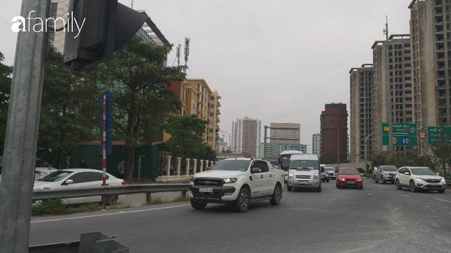 Hình ảnh hiếm gặp: Cửa ngõ thủ đô thông suốt trước ngày làm việc đầu năm mới - 1 Hình ảnh hiếm gặp: Cửa ngõ thủ đô thông suốt trước ngày làm việc đầu năm mới - 1