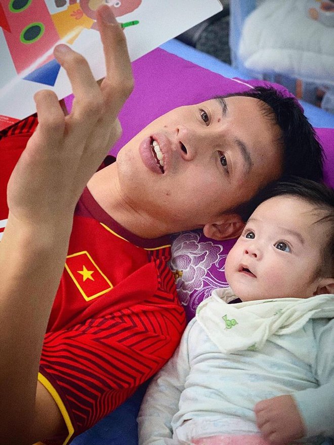 Tình hình dịch corona ngày càng căng thẳng, hội cầu thủ Việt ghi điểm nhờ những hành động tốt đẹp vì cộng đồng - 5 Tình hình dịch corona ngày càng căng thẳng, hội cầu thủ Việt ghi điểm nhờ những hành động tốt đẹp vì cộng đồng - 5